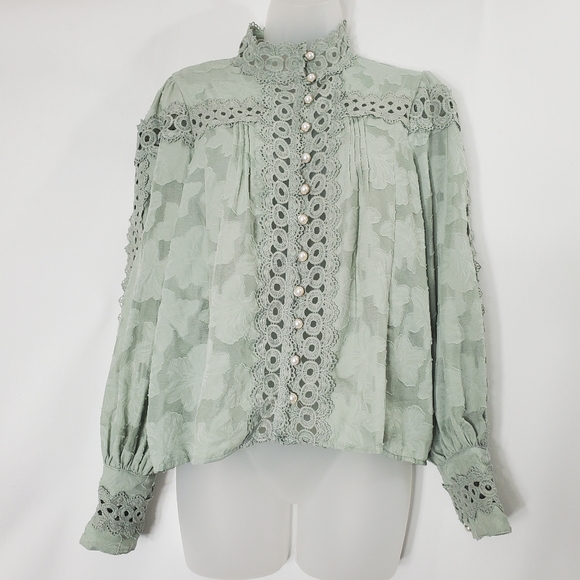 Luxxel Sage Green Short Set - Picture 6 of 16